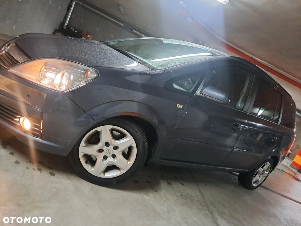 Opel Zafira - 14