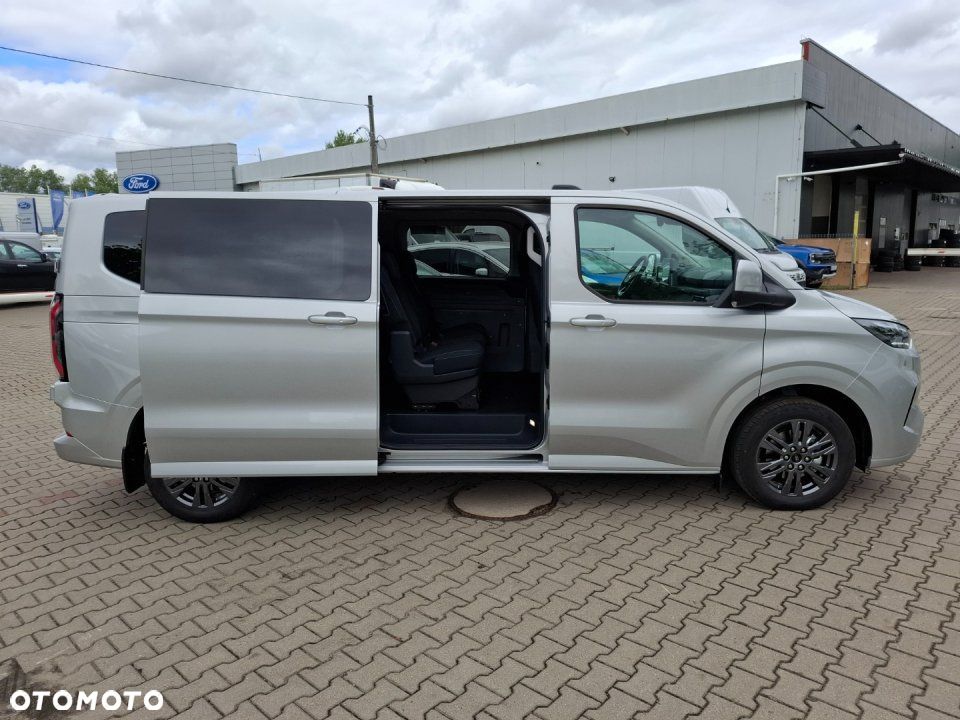 Ford Transit Custom - 12