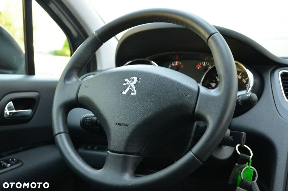 Peugeot 5008 - 34
