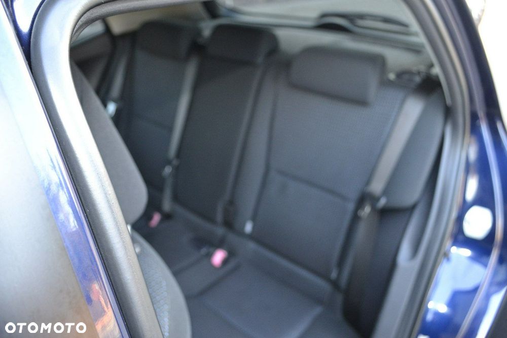 Toyota Auris - 38