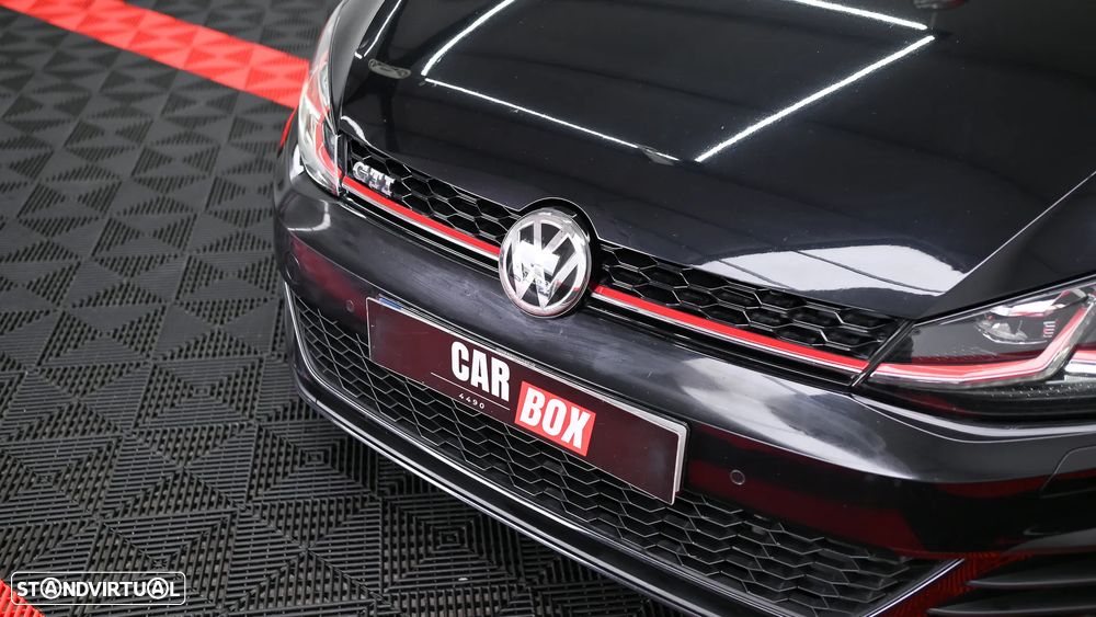 VW Golf GTI 2.0 TSI OPF DSG Performance - 9
