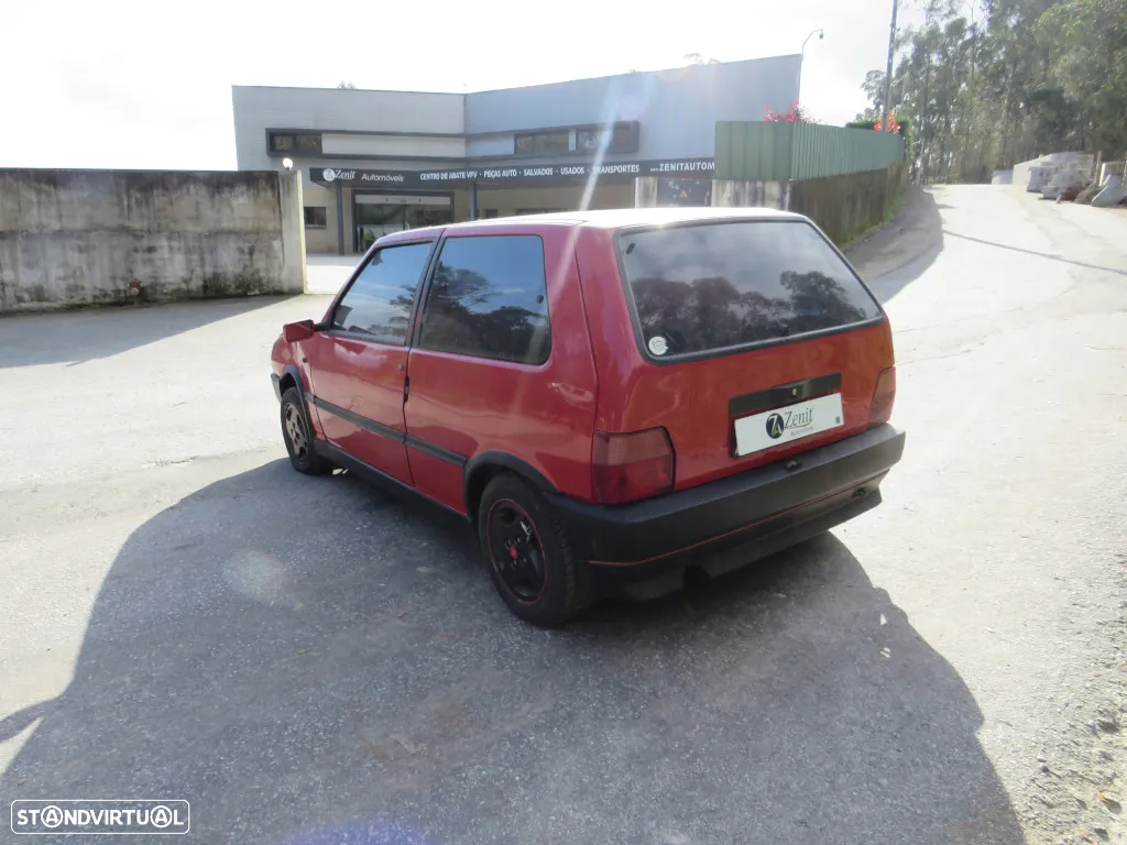Fiat Uno 1.4 Turbo I.E. -Peças Usadas (8952) - 3