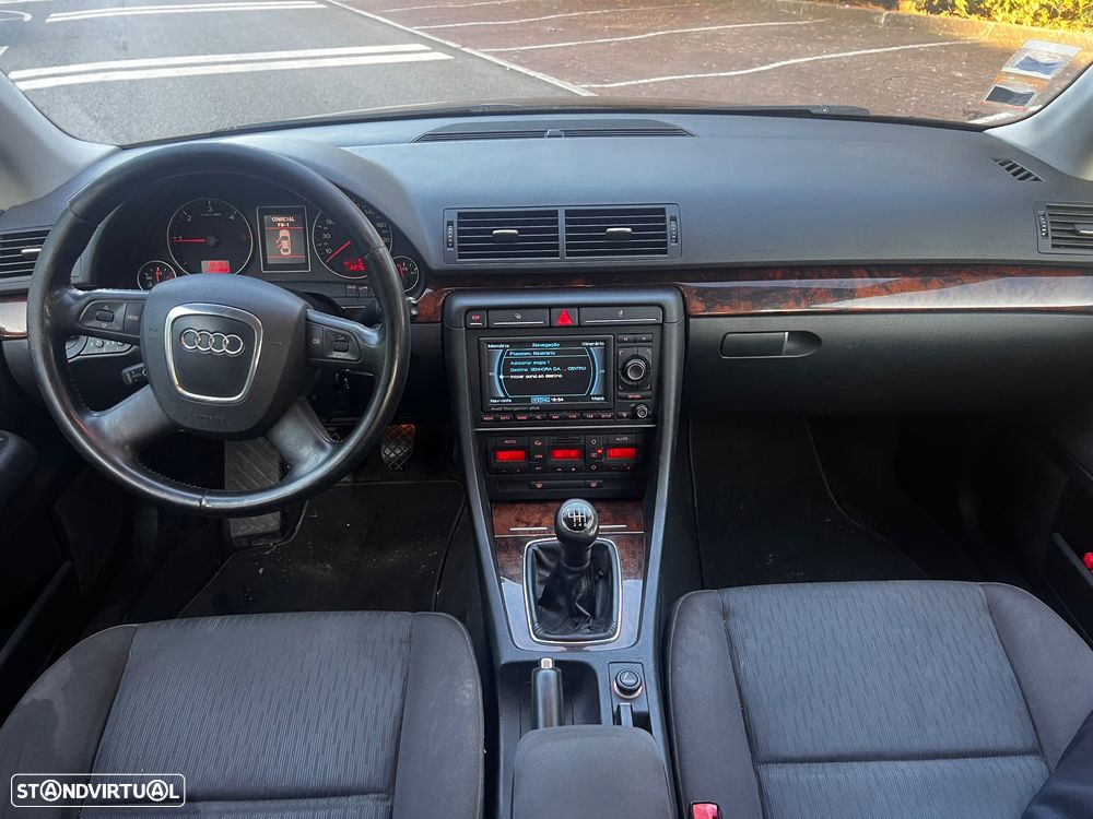 Audi A4 Avant 2.0 TDI S-line - 8