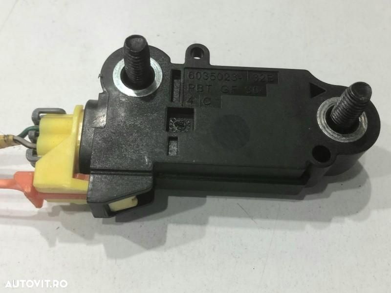 Senzor impact 96631484 Opel Antara 1 [2006 - 2011] - 2