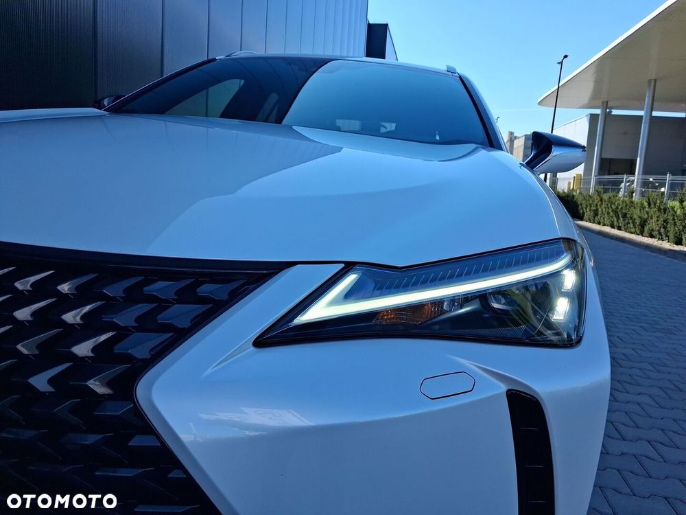 Lexus UX 250h GPF Business 2WD - 21