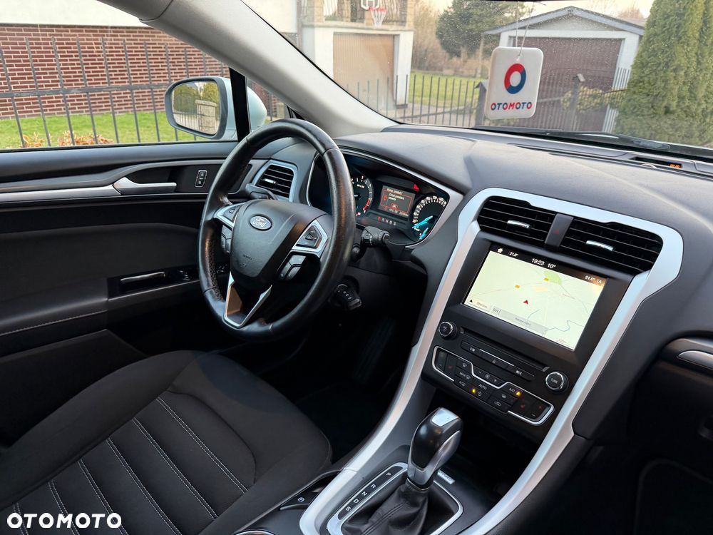 Ford Mondeo 2.0 TDCi Titanium PowerShift - 17
