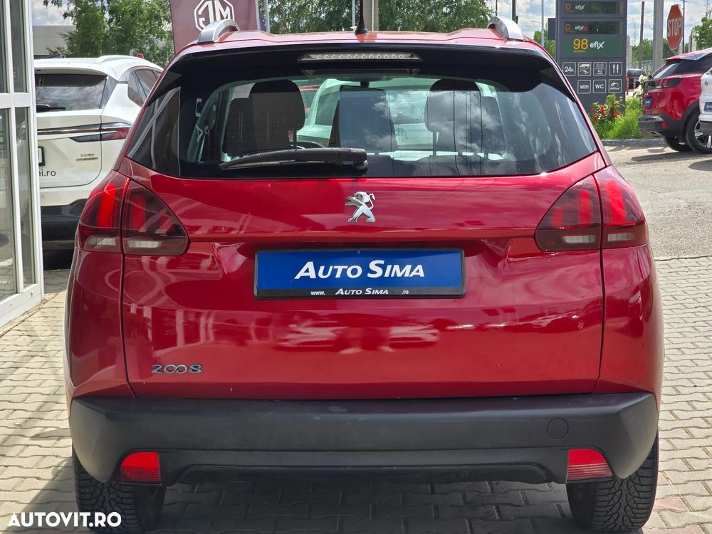 Peugeot 2008 - 7