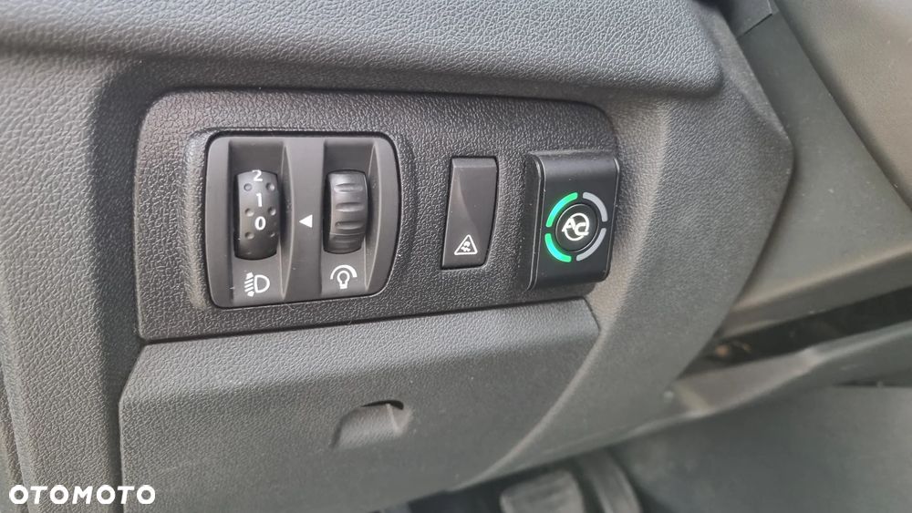 Renault Megane 1.6 16V Authentique - 12