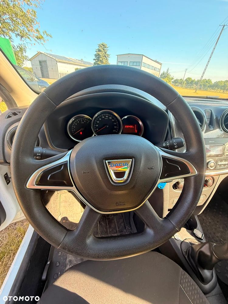 Dacia Sandero - 6