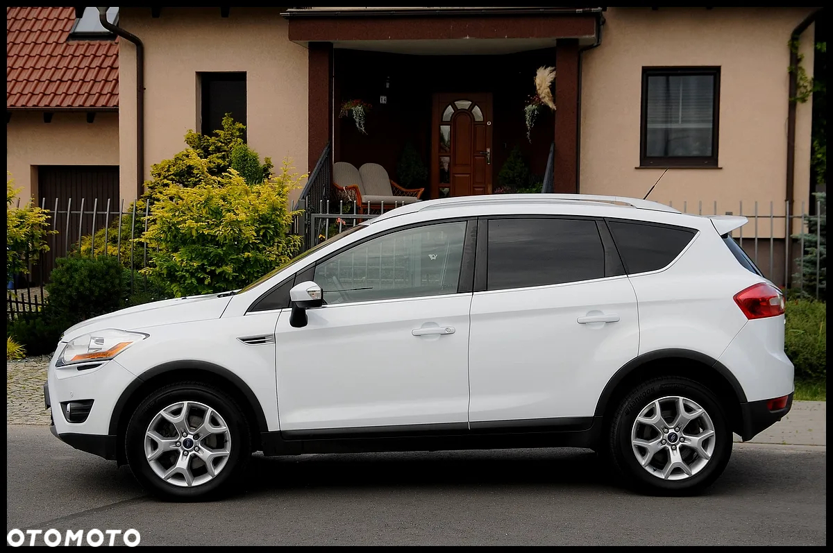 Ford Kuga 2.0 TDCi Titanium - 28