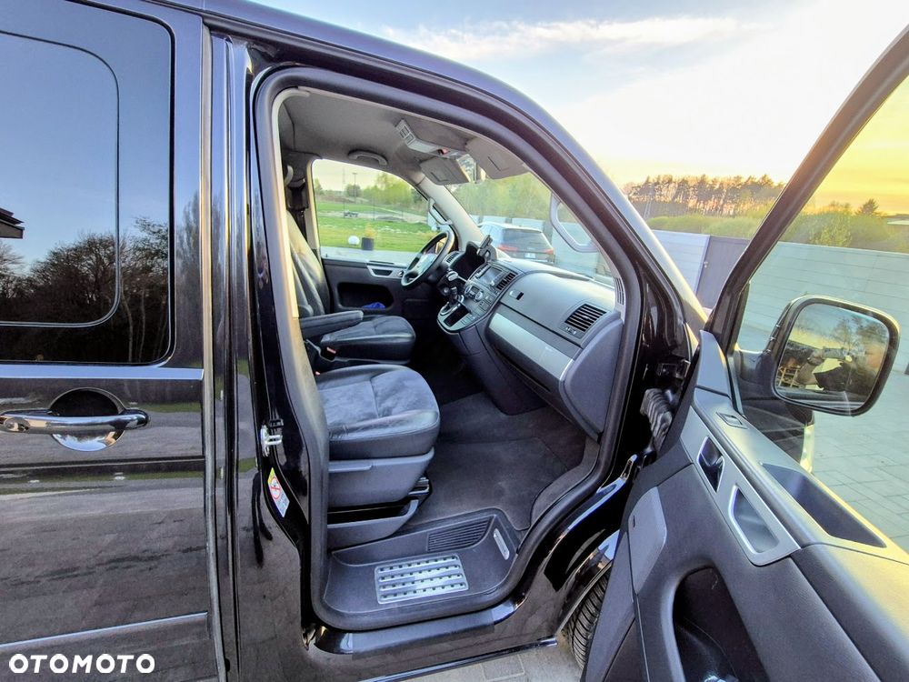 Volkswagen Multivan - 6