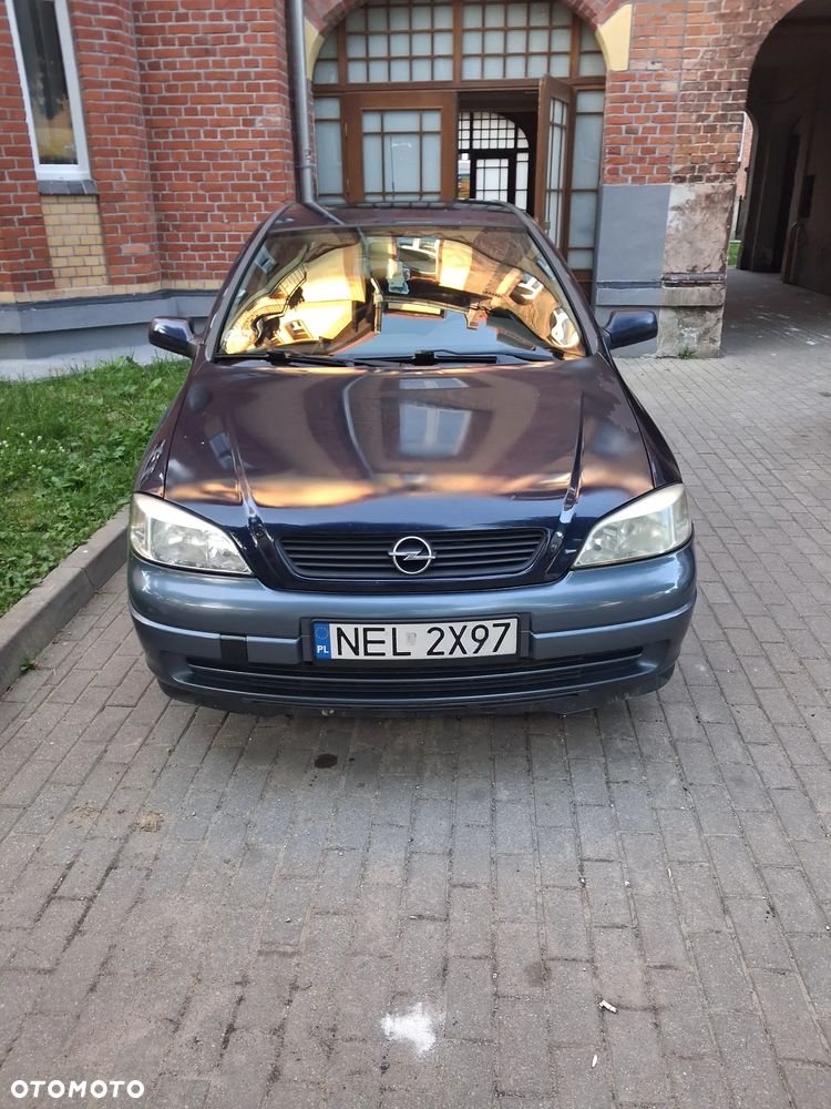 Opel Astra - 1