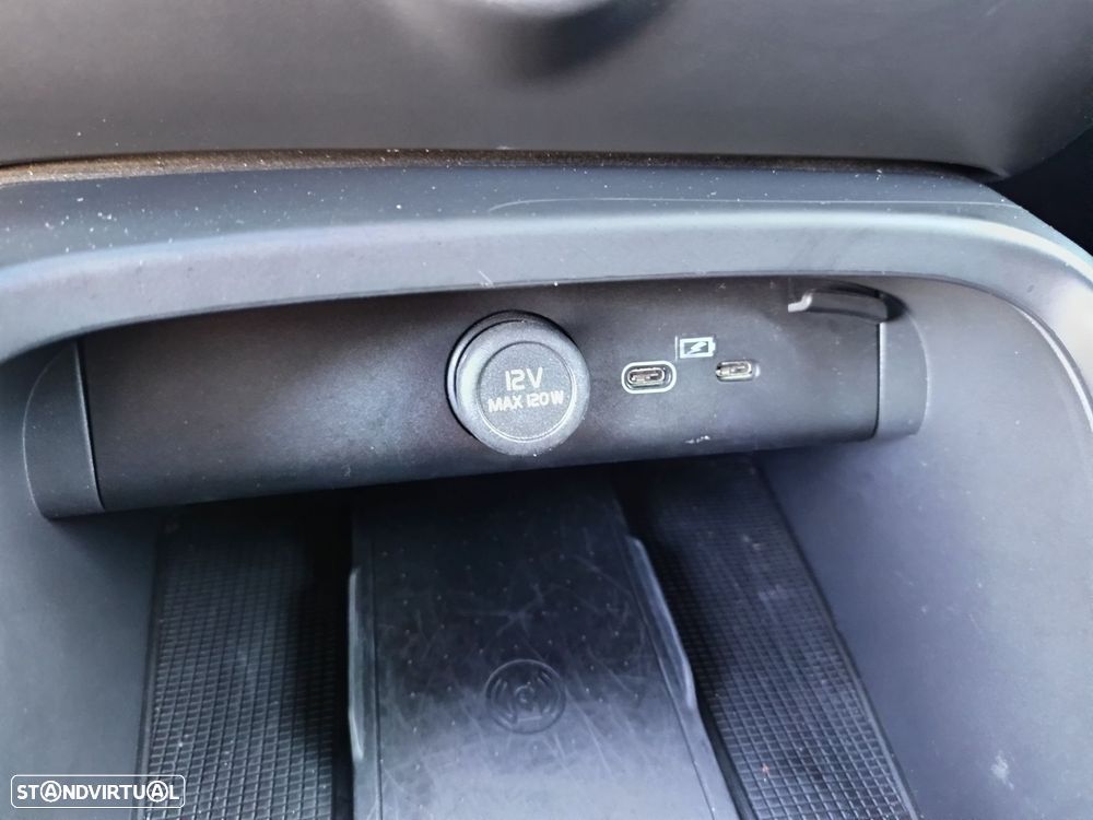 Volvo XC 40 Recharge Plus - 34