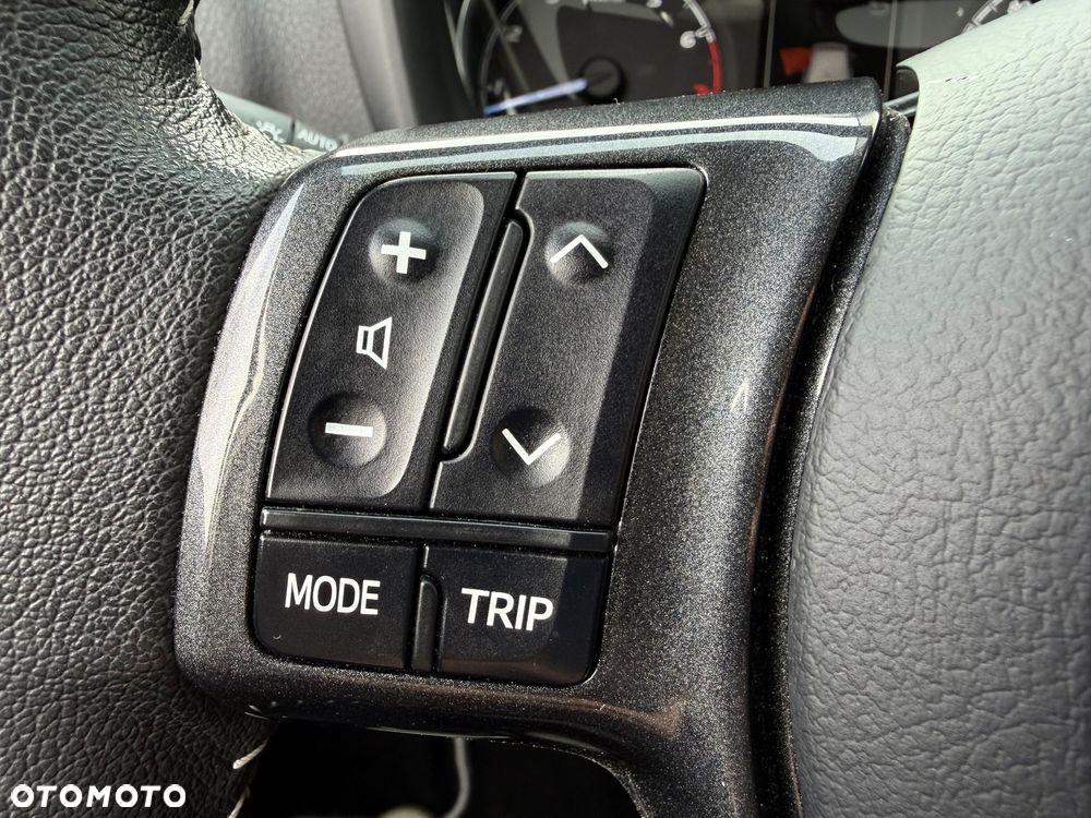 Toyota Yaris 1.5 Premium - 23