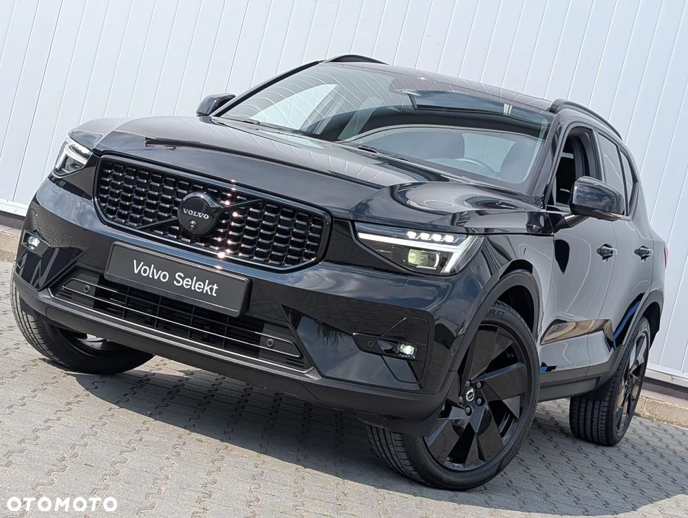 Volvo XC 40 B4 B AWD DKG Ultimate Dark - 17