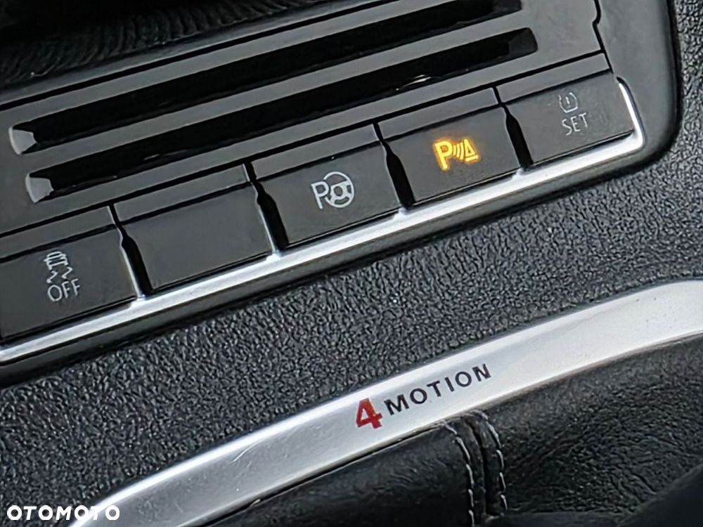 Volkswagen Tiguan - 10