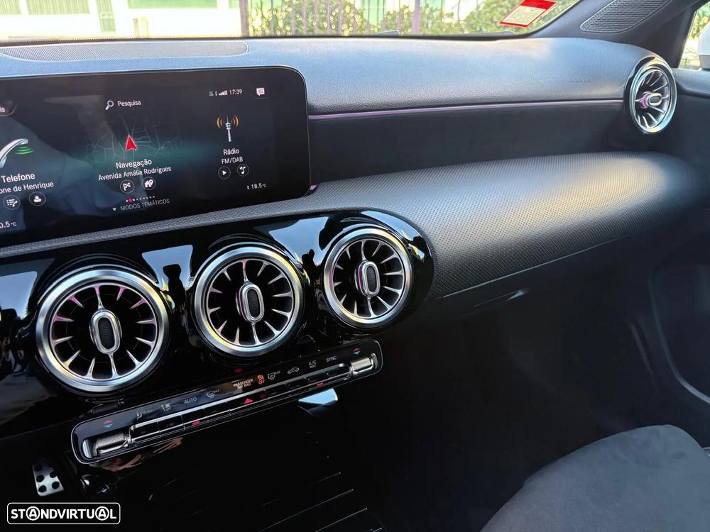 Mercedes-Benz A 180 d AMG Line Aut. - 43