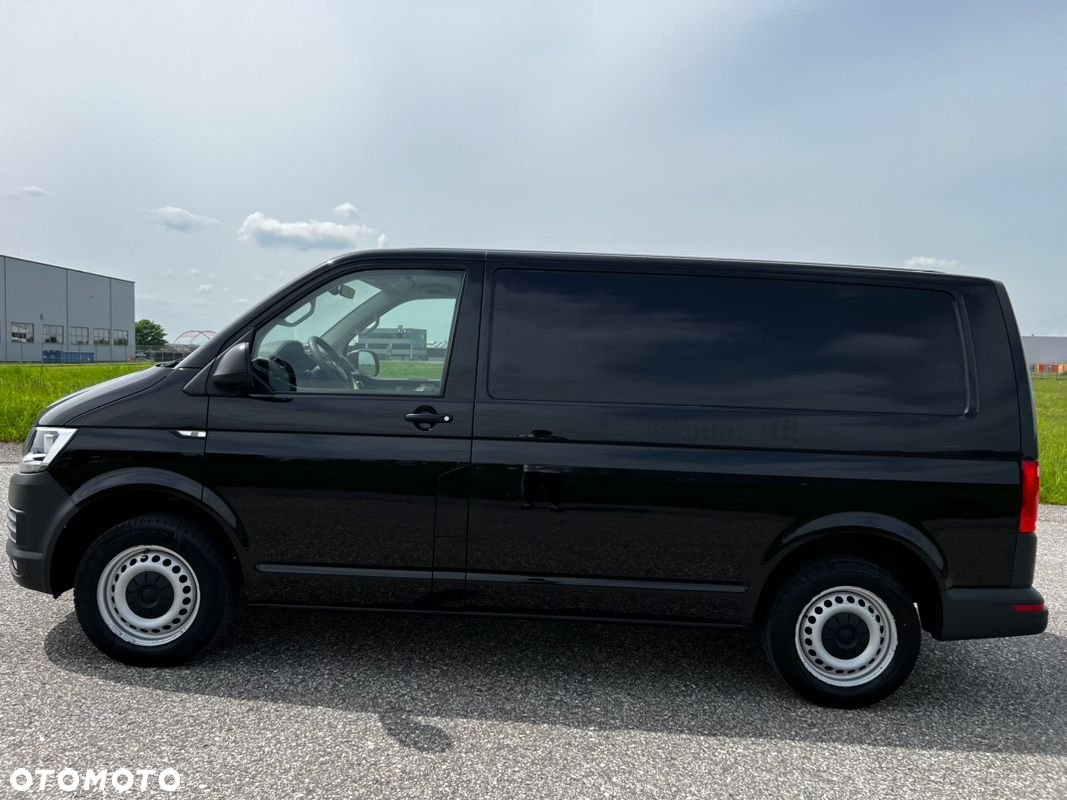 Volkswagen Transporter - 5