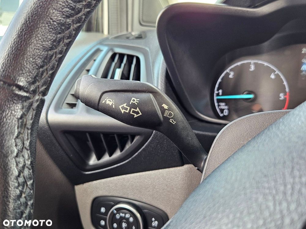 Ford Transit Connect - 24
