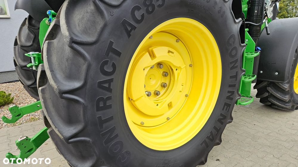 John Deere 6150M - 13