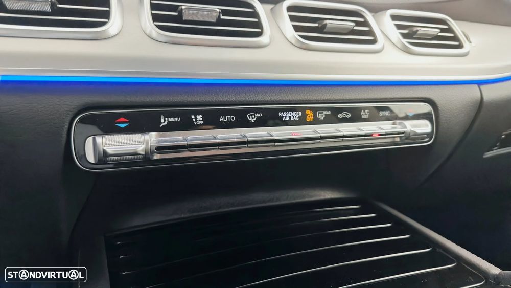Mercedes-Benz GLE 300 d 4Matic - 33