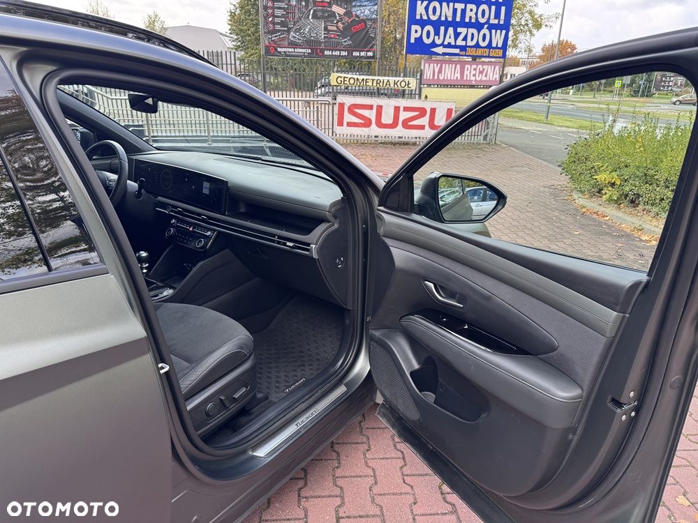 Hyundai Tucson 1.6 T-GDi 20th Anniversary 2WD - 24