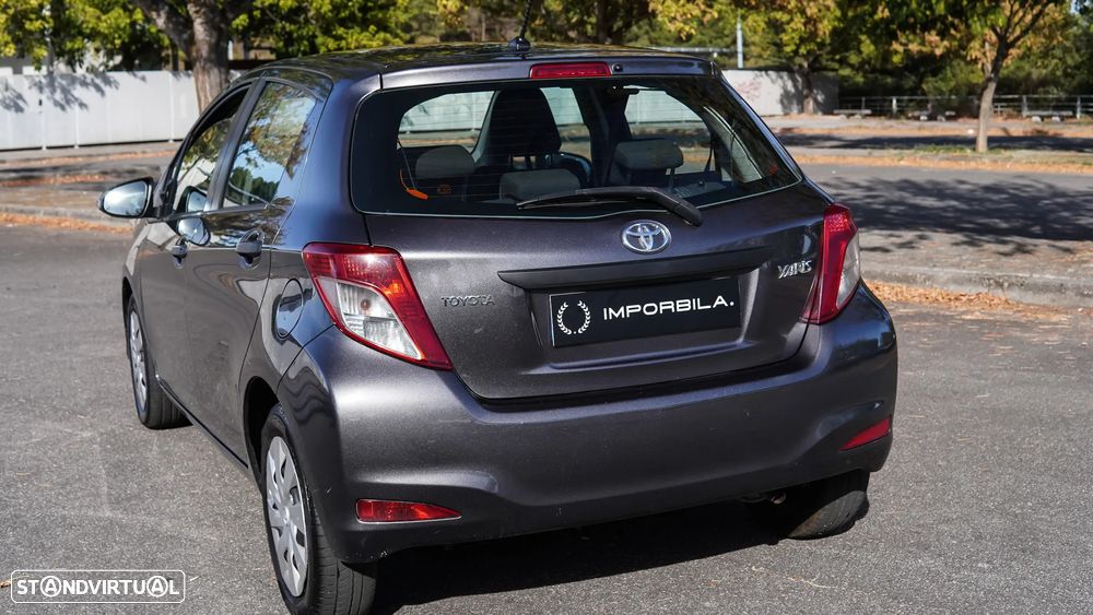 Toyota Yaris 1.0 VVT-i AC - 11