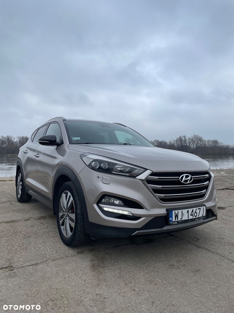 Hyundai Tucson 2.0 CRDI 4WD Automatik Premium - 3