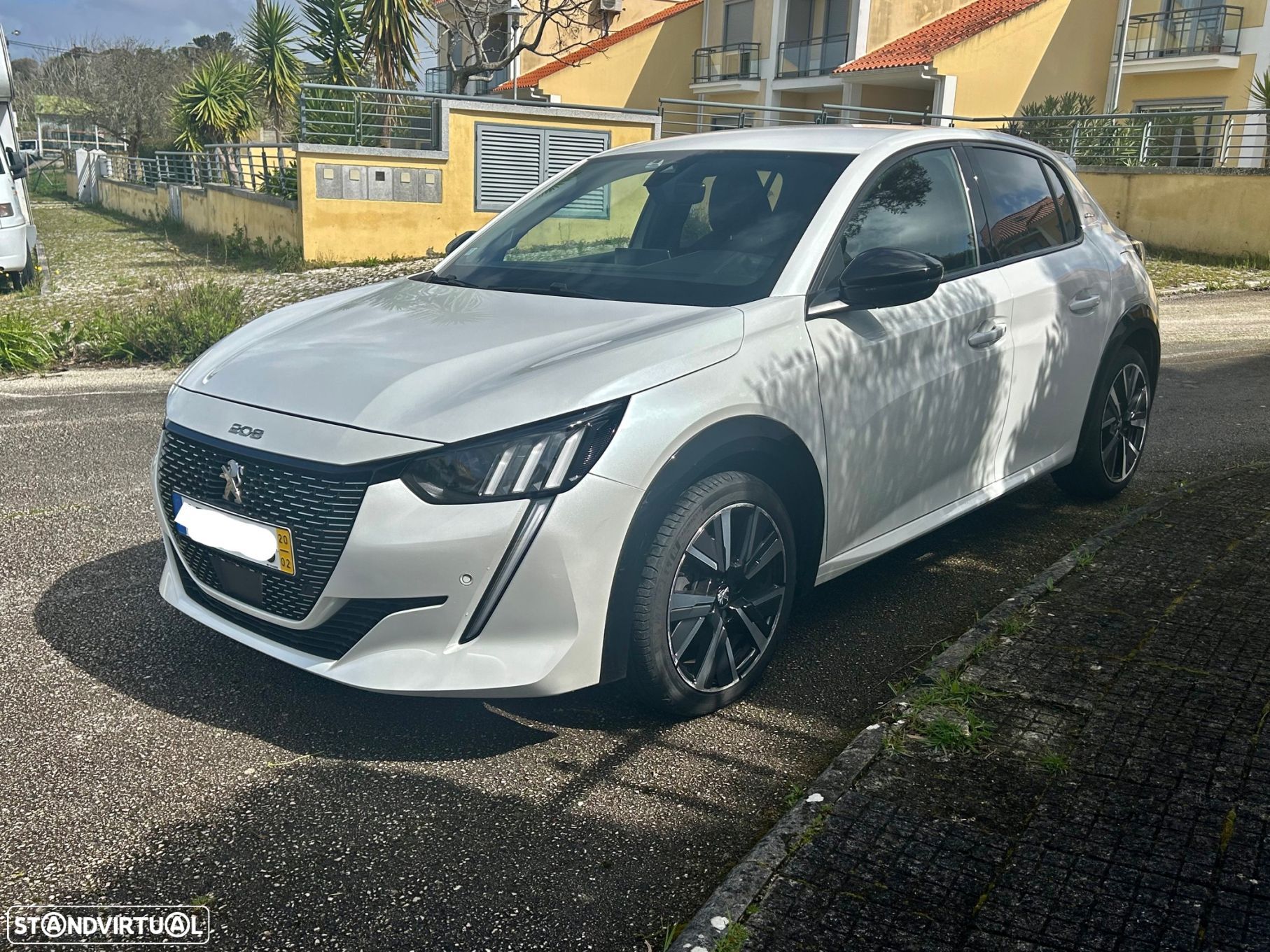 Peugeot 208 1.2 PureTech GT Line EAT8 - 1