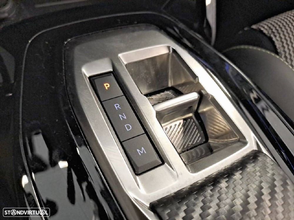 Peugeot 2008 1.2 PureTech GT EAT8 - 23