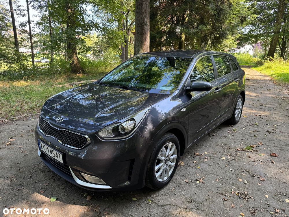Kia Niro 1.6 GDI Hybrid M - 20