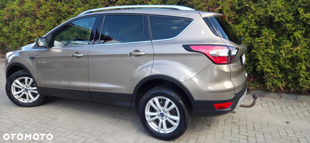 Ford Kuga 1.5 EcoBoost 2x4 Titanium - 7