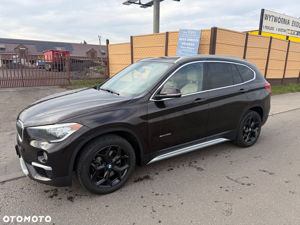 BMW X1 - 10