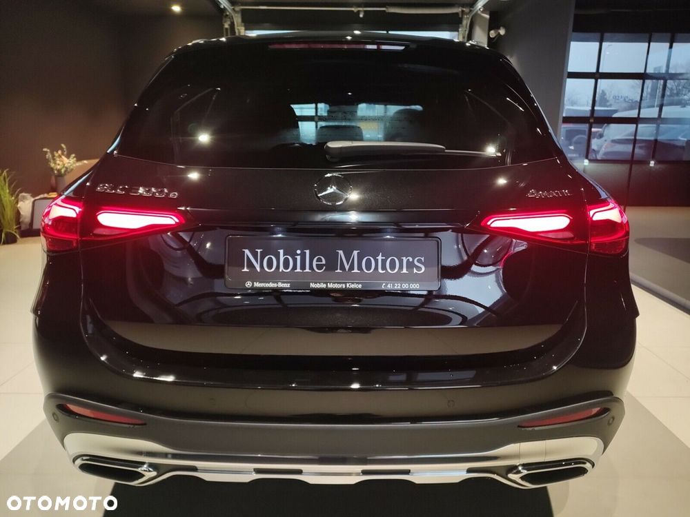 Mercedes-Benz GLC - 4