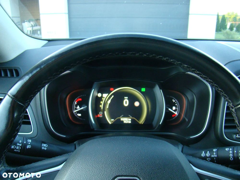 Renault Koleos ENERGY dCi 175 X-tronic 4WD INTENS - 24