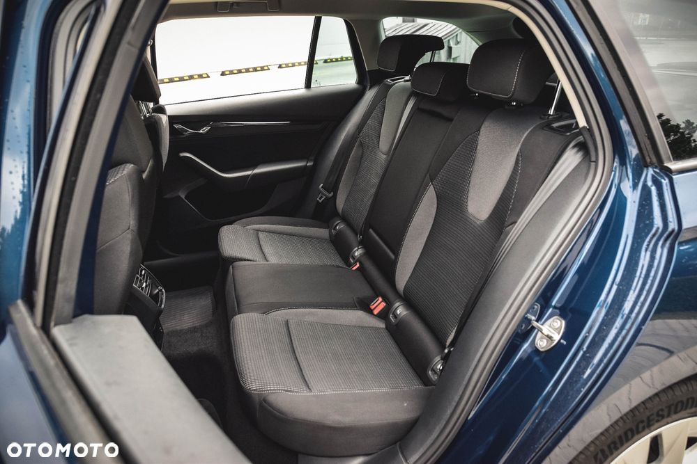 Skoda Octavia - 10