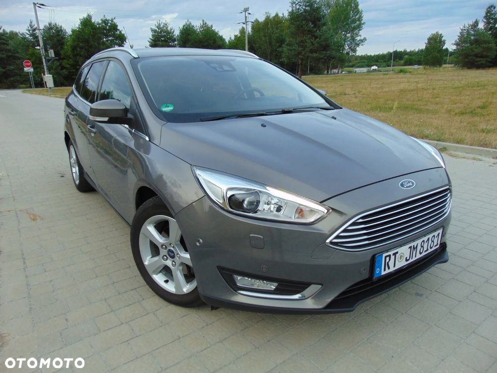 Ford Focus 1.0 EcoBoost Titanium - 28