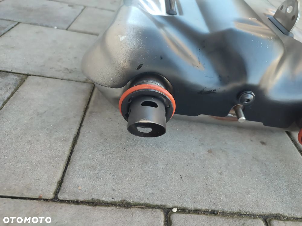 Tłumik, wydech Suzuki B-King - 6