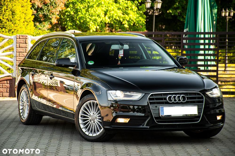 Audi A4 Avant 2.0 TDI DPF clean diesel multitronic Ambiente - 8