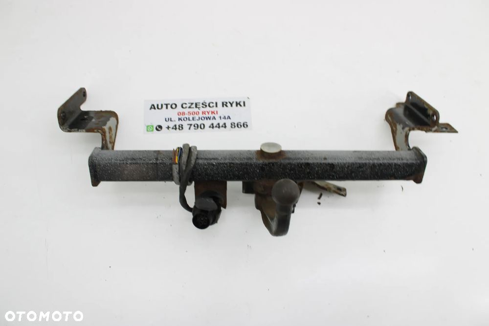 Mitsubishi Carisma Sedan Hak Holowniczy - 1