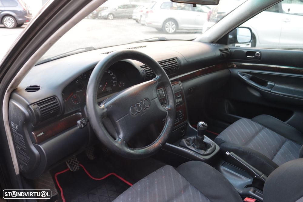 Audi A4 Avant - 7