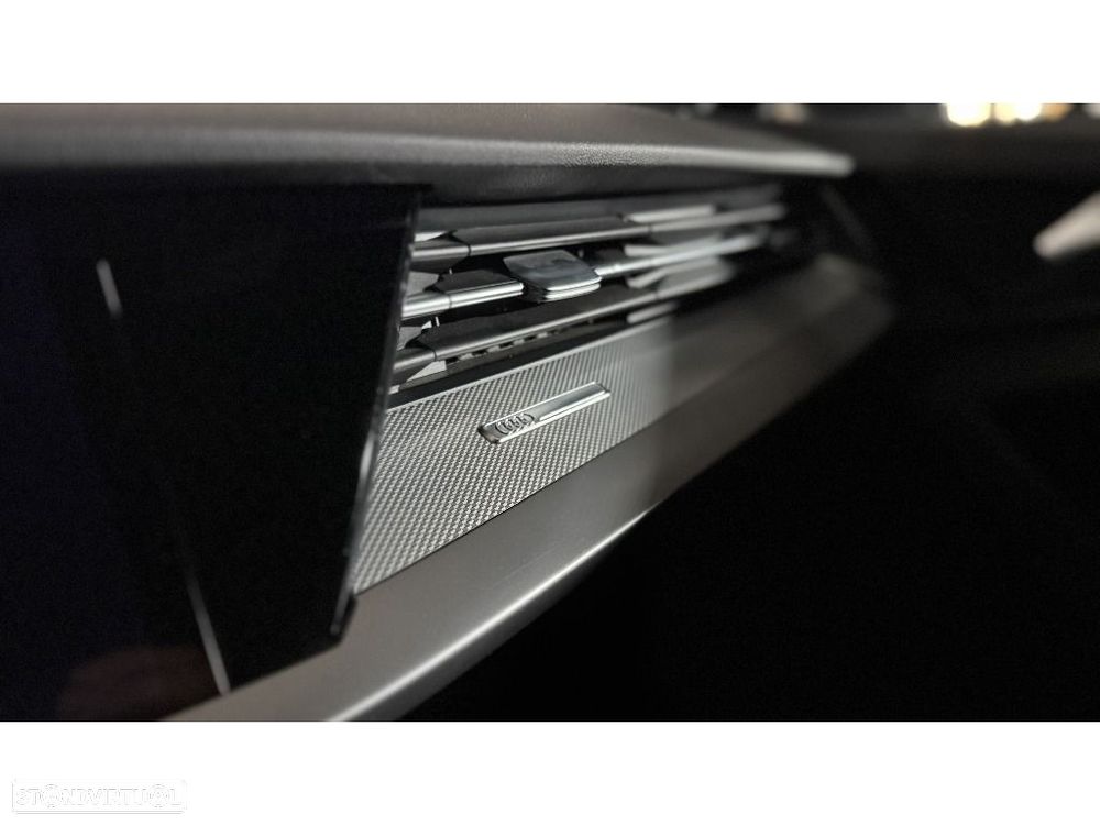 Audi A3 Sportback 35 TDI S line S tronic - 12
