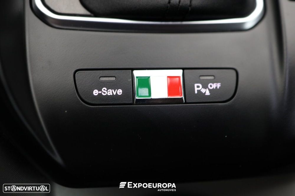 Alfa Romeo 146 - 24