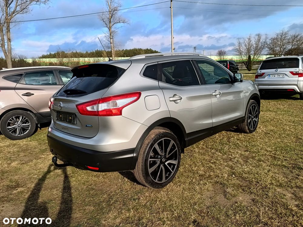 Nissan Qashqai - 4