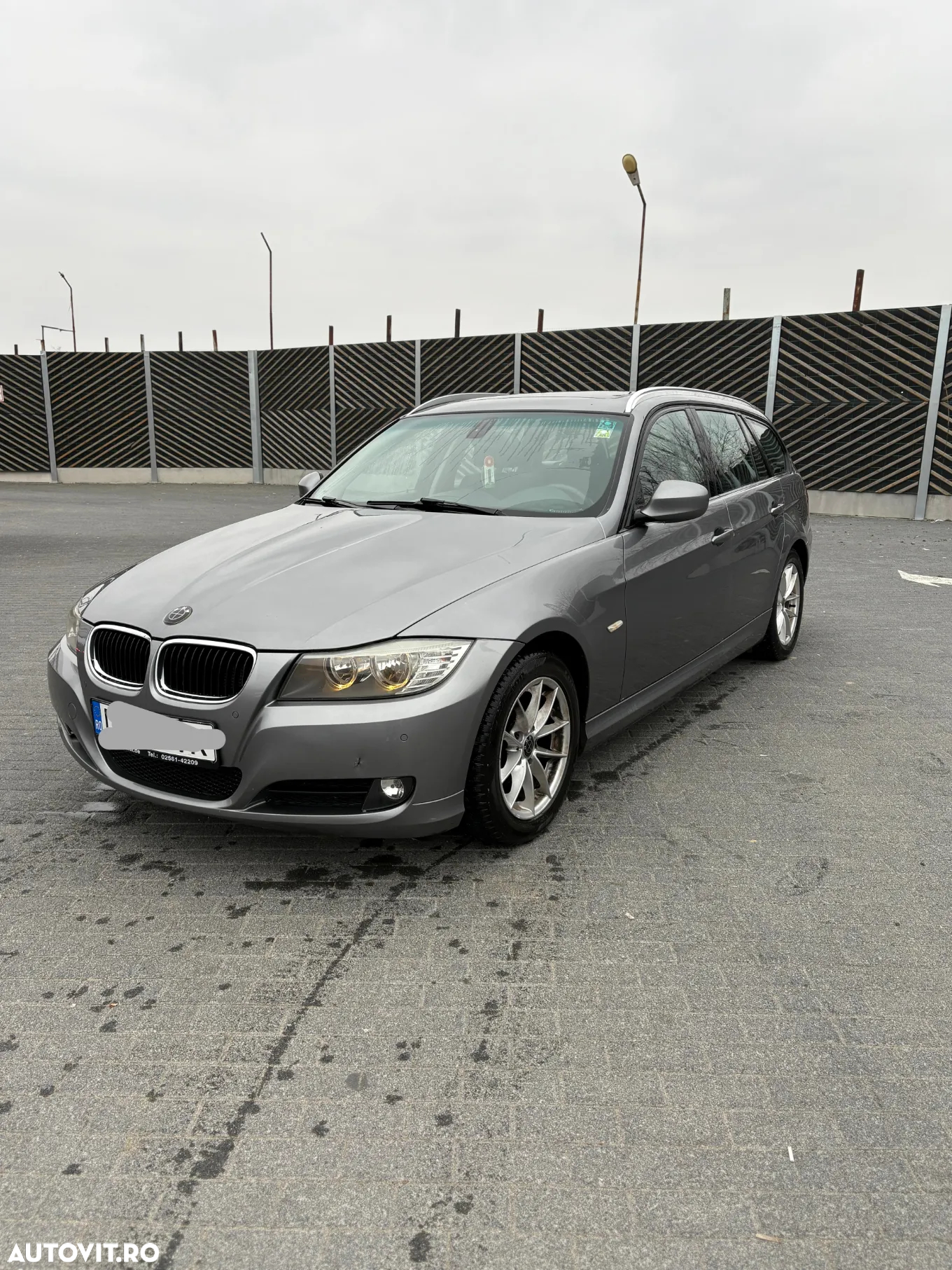BMW Seria 3 316d Touring - 4