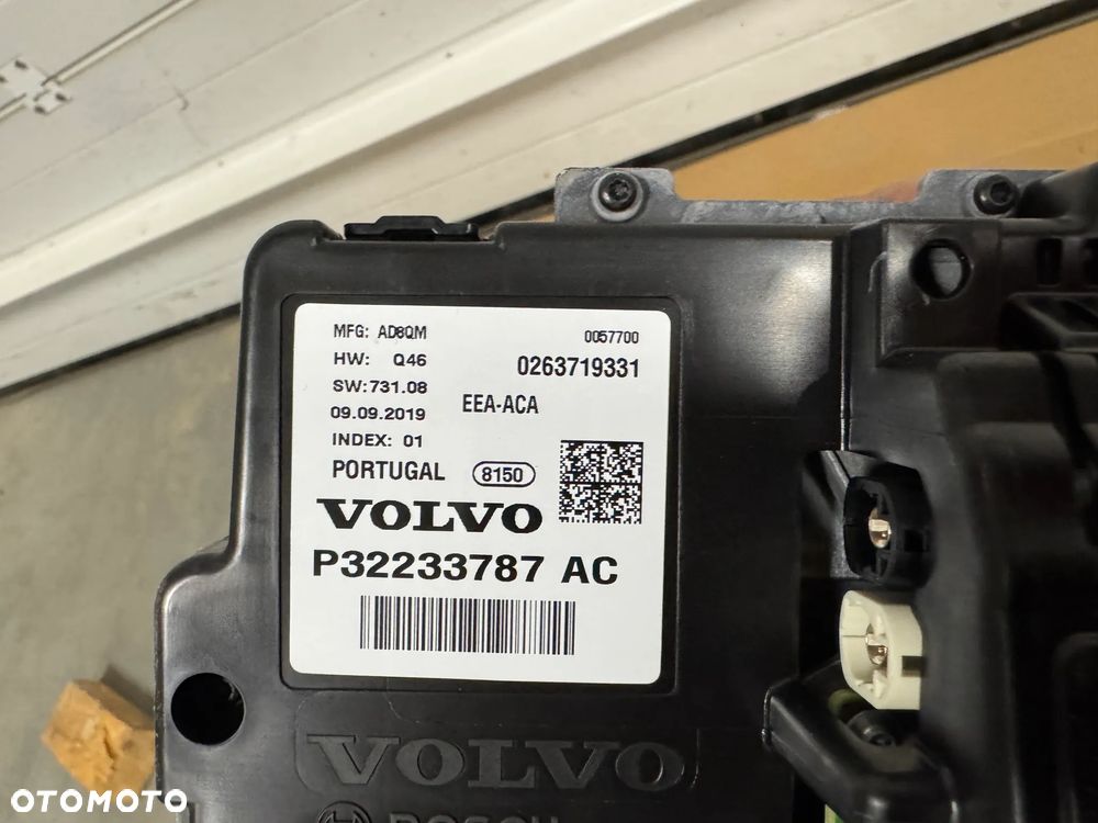 VOLVO XC60 II XC90 II S90 II LICZNIK ZEGAR 32233787AC - 2