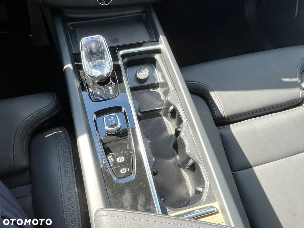 Volvo XC 60 - 29