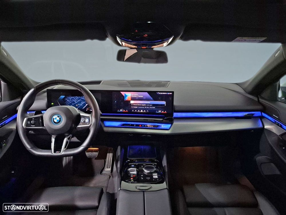 BMW i5 eDrive40 Pack Desportivo M - 12