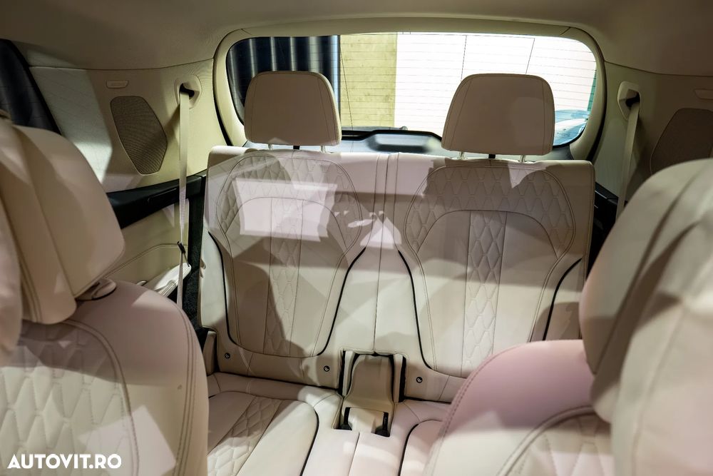 BMW X7 xDrive40d - 8