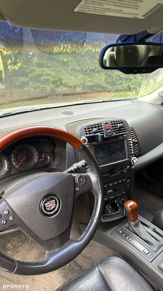 Cadillac CTS - 4